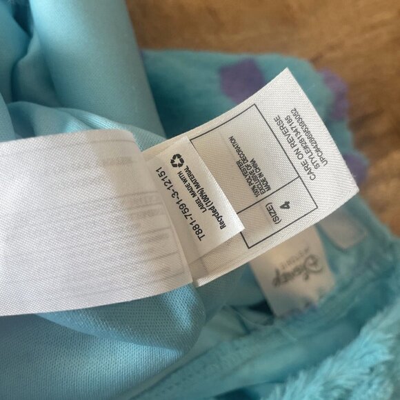 Disney Store Monsters Inc Sulley/Sully Furry Costume Halloween Kids 4 4T - Picture 9 of 9